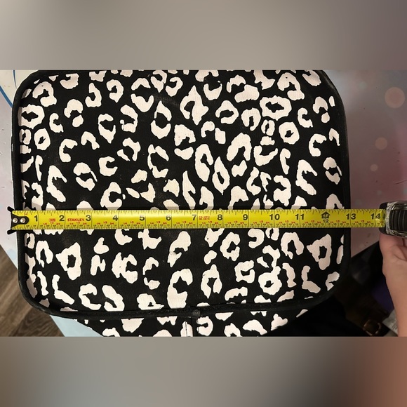 PINK LEOPARD BIN - Picture 6 of 7